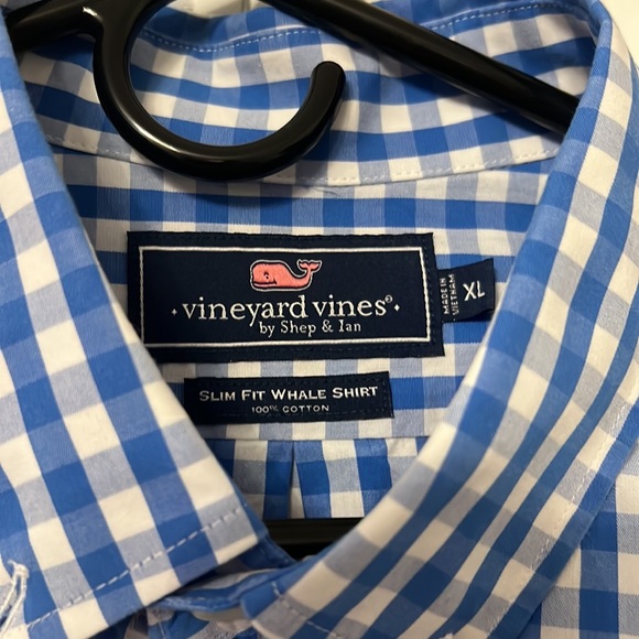 Vineyard Vines Button Down - Picture 3 of 3